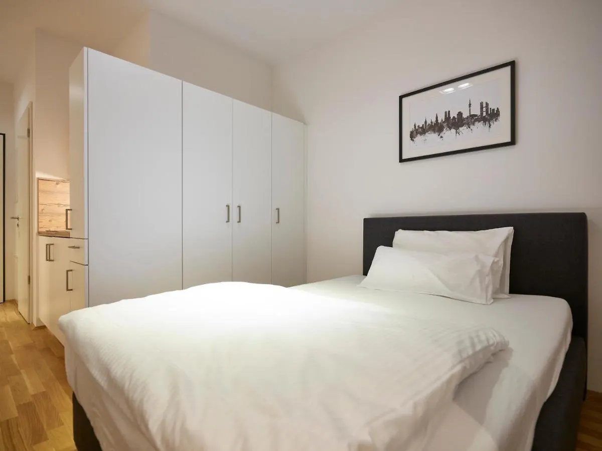 Lägenhetshotell Myroom - Serviced Apartments München